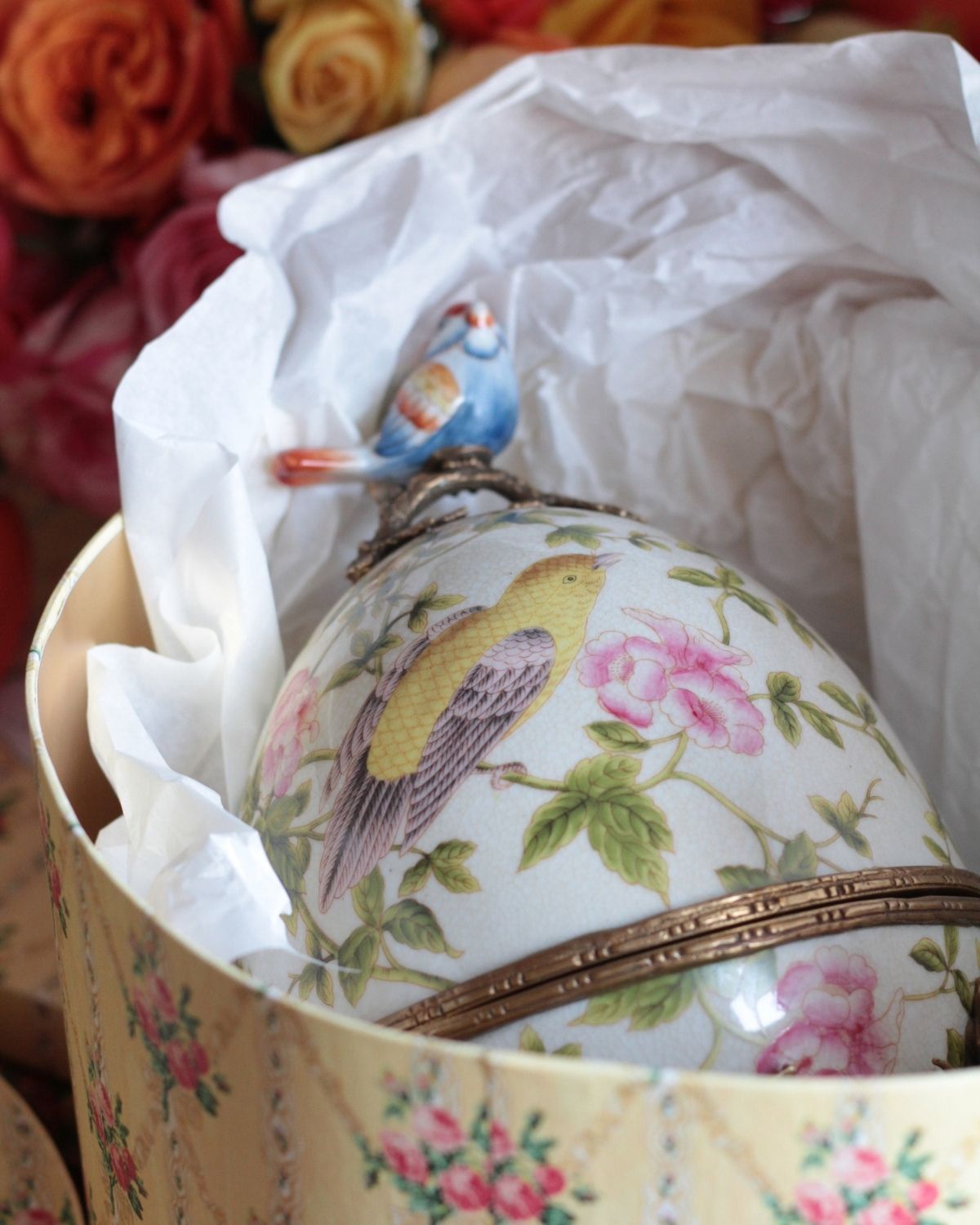Cappelliera con Uovo di Porcellana "Giardino Segreto"