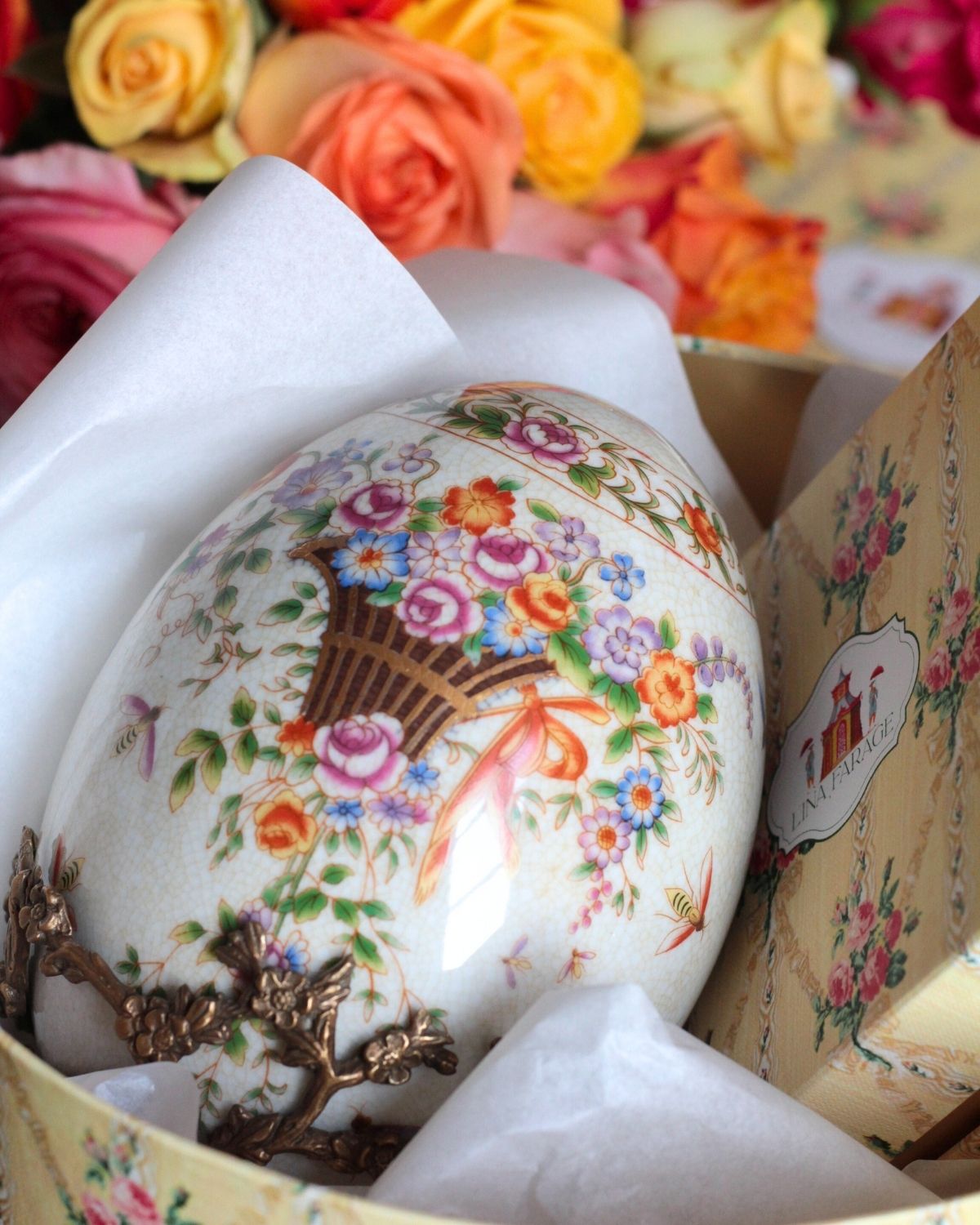 Cappelliera con Uovo di Porcellana "Versailles"